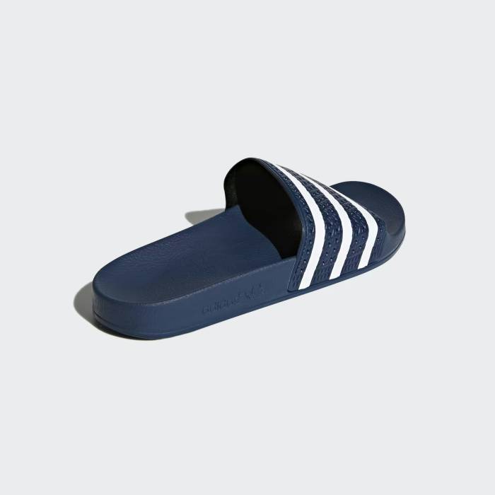 ADILETTE