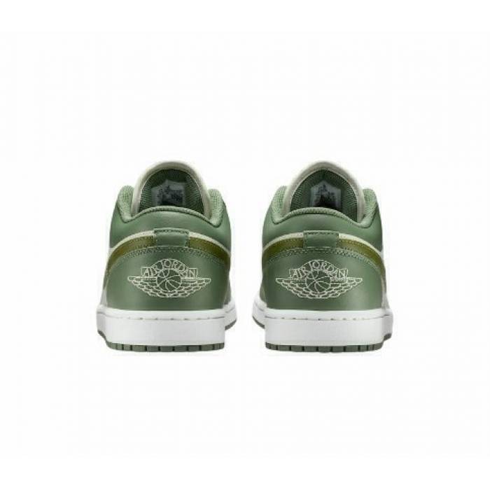 NIKE Air Jordan 1 Low