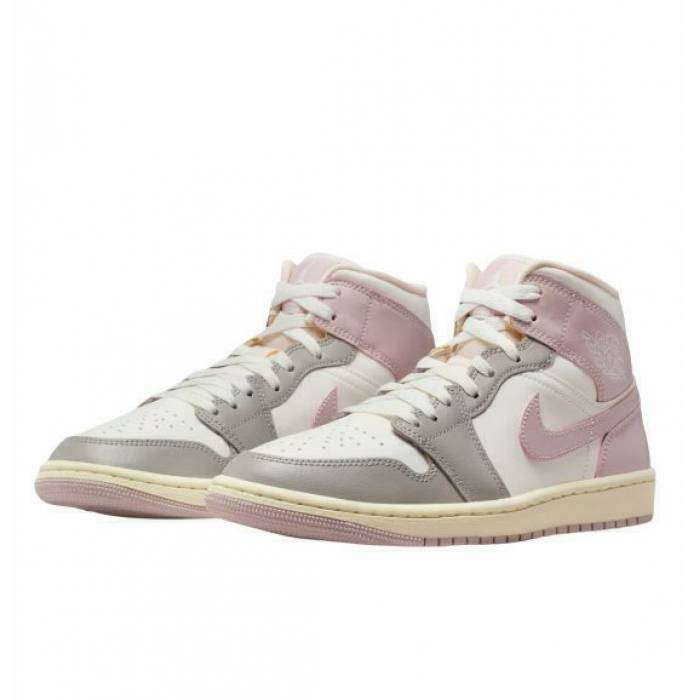 NIKE Air Jordan 1 Mid W