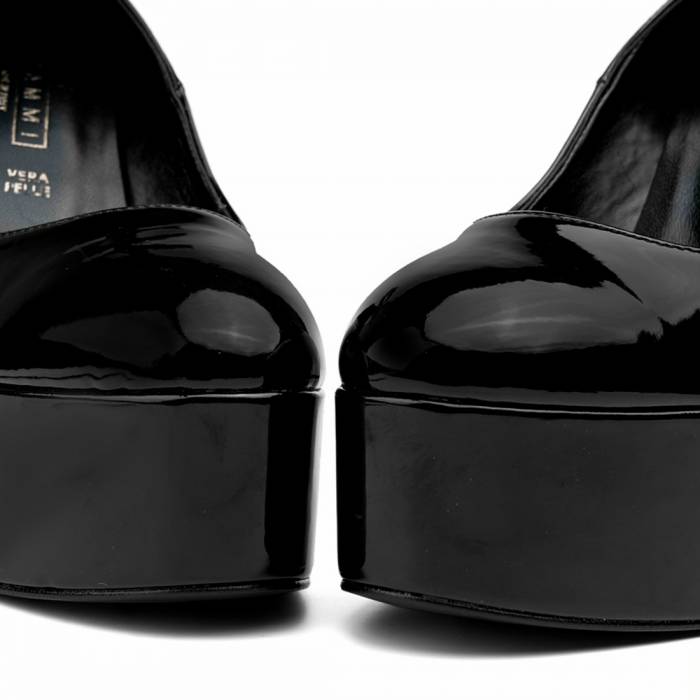 Scarpa con tacco 1002