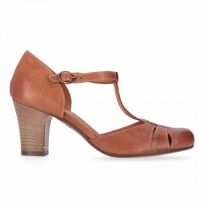 Scarpa con tacco 1611