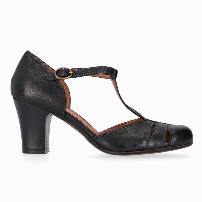 Scarpa con tacco 1611
