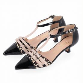 Scarpa con tacco 894M082