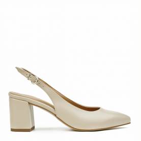 sneakers chanel bianche Off 51% - www.vaddyfreshfish.com