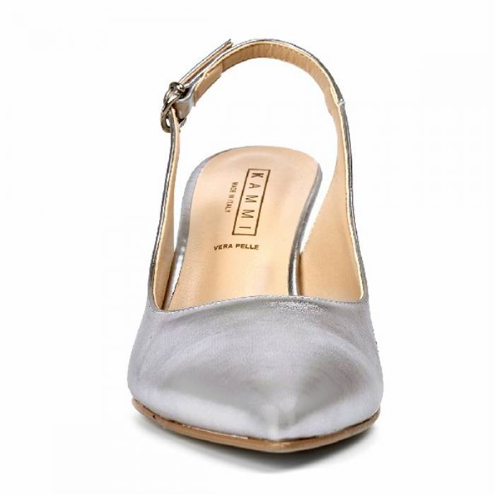 Scarpa con tacco S010