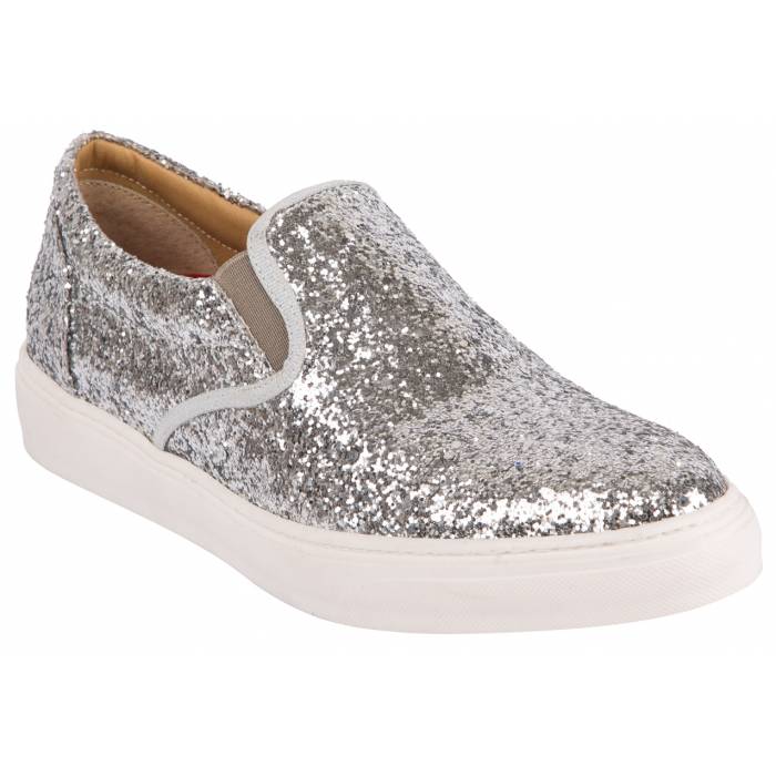 Slip on glitter