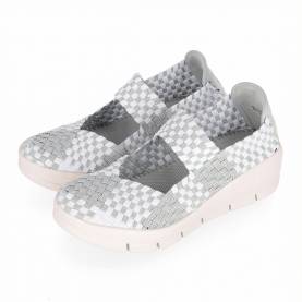 Sneaker Bobby