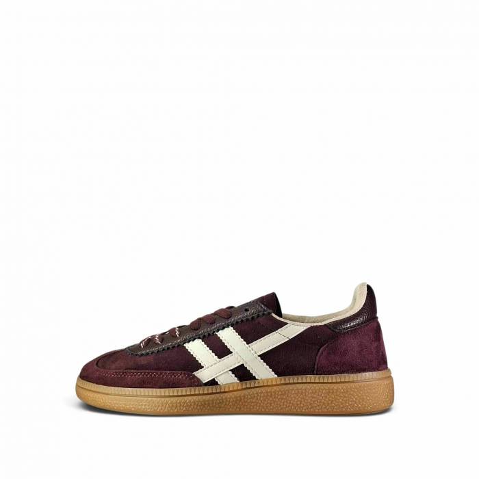 Sneaker M6520