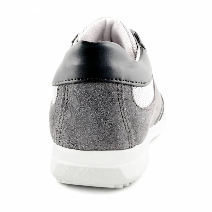 Sneakers 1501