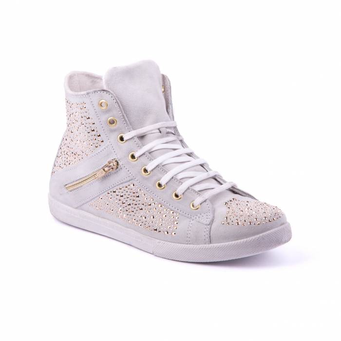 Sneakers con borchie