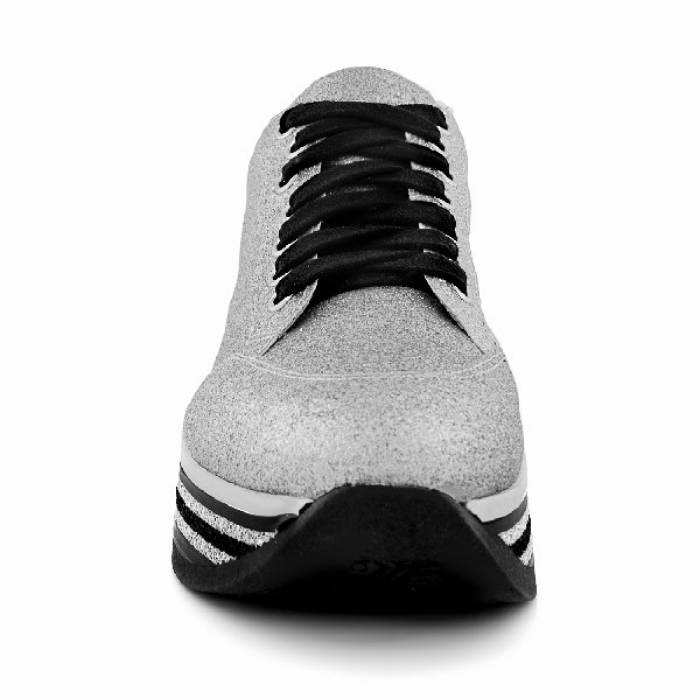 Sneakers Shine 02
