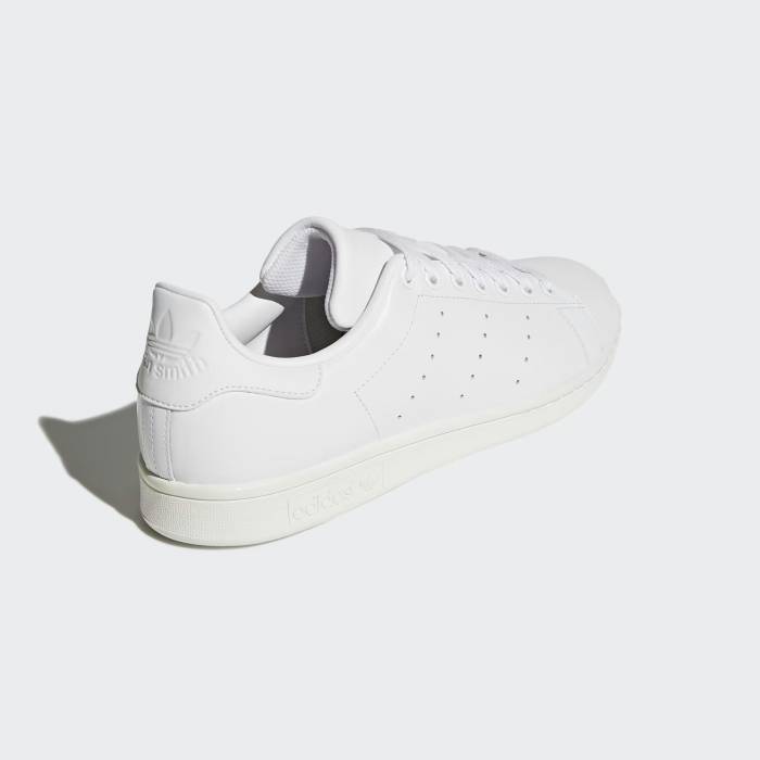 STAN SMITH