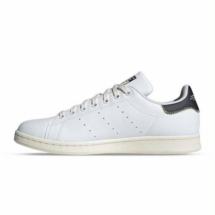 STAN SMITH