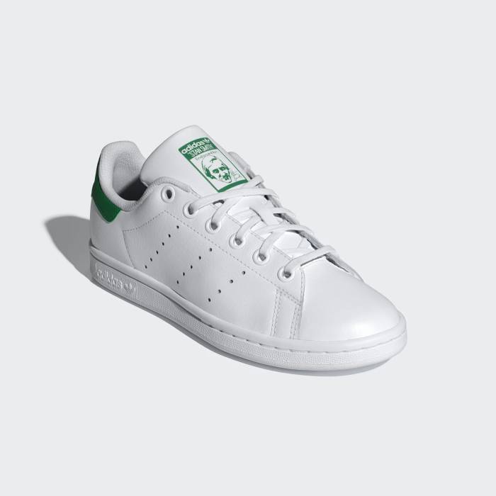 STAN SMITH