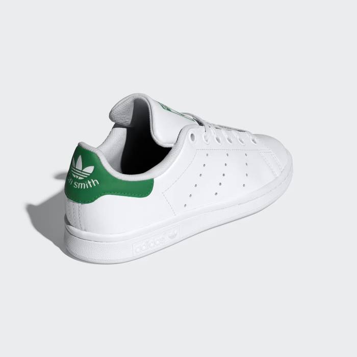 STAN SMITH