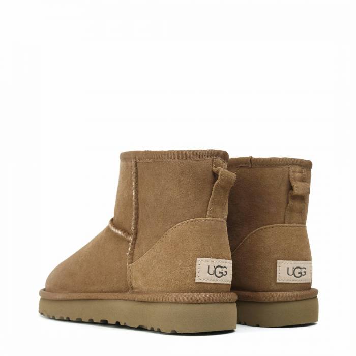 UGG Classic Mini II