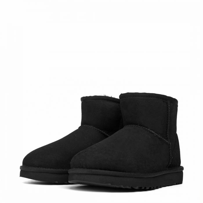 UGG Classic Mini II